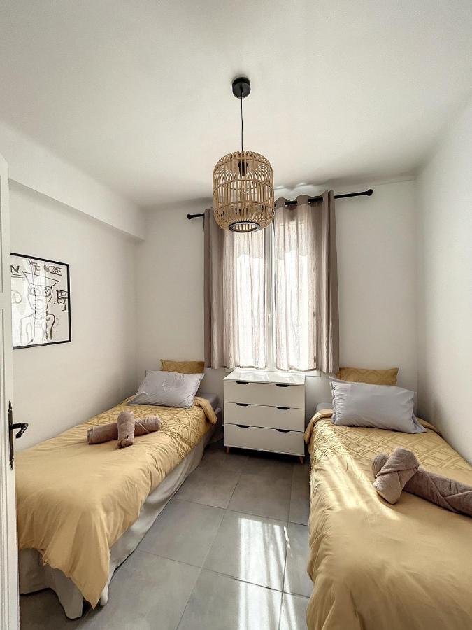 Charmante Maison De Ville Avec Jardin, Terrasse Et Terrain De Petanque فوس-سور-مير المظهر الخارجي الصورة