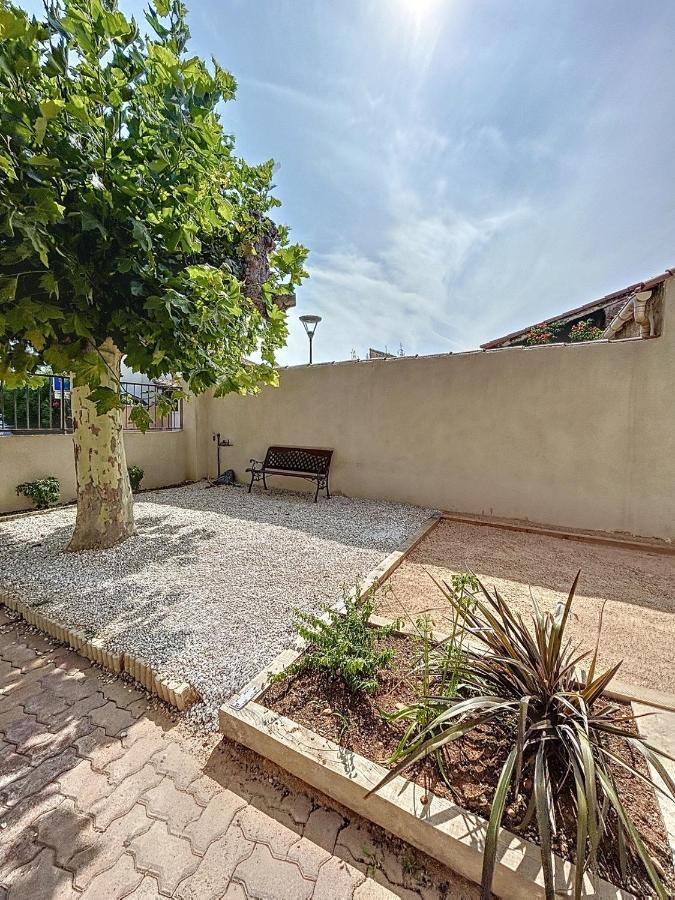 Charmante Maison De Ville Avec Jardin, Terrasse Et Terrain De Petanque فوس-سور-مير المظهر الخارجي الصورة